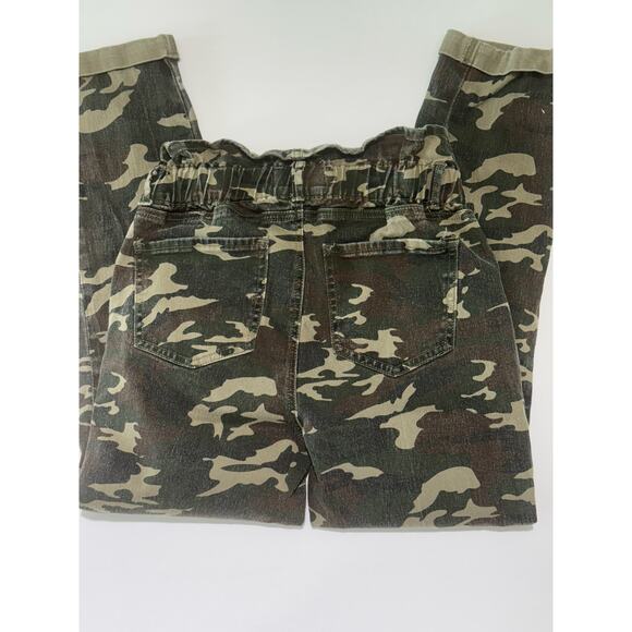 ALMOST FAMOUS Women's Green Camouflage Stretch Waist Straight Leg Pants Sz S - Picture 8 of 8